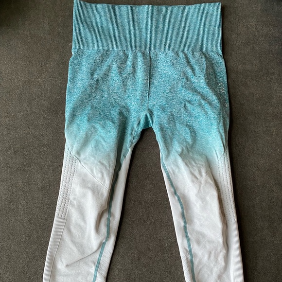 Gymshark Ombre Leggings - White & Blue - Picture 2 of 3